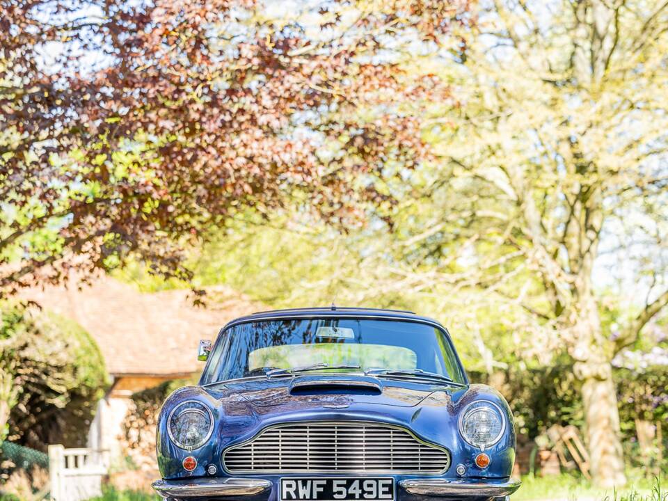 Afbeelding 29/50 van Aston Martin DB 6 (1967)