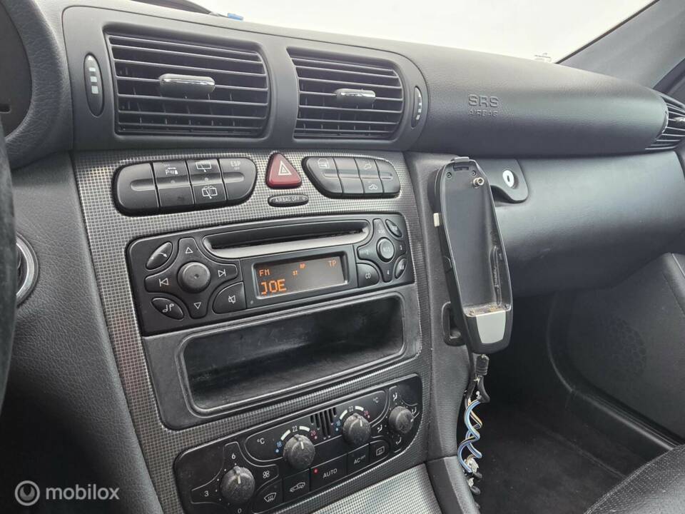 Bild 27/39 von Mercedes-Benz C 180 Kompressor T (2002)
