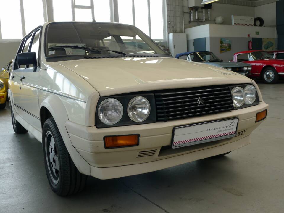 Image 26/42 of Citroën Visa GTI (1985)