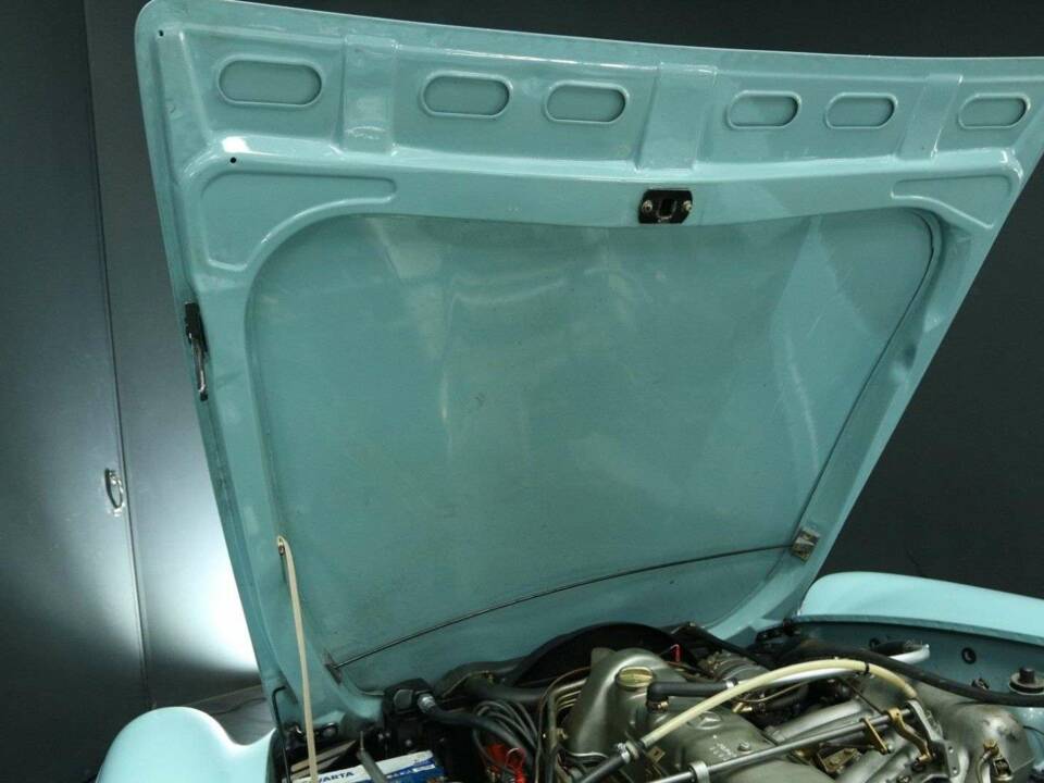 Bild 34/50 von Mercedes-Benz 280 SL (1971)