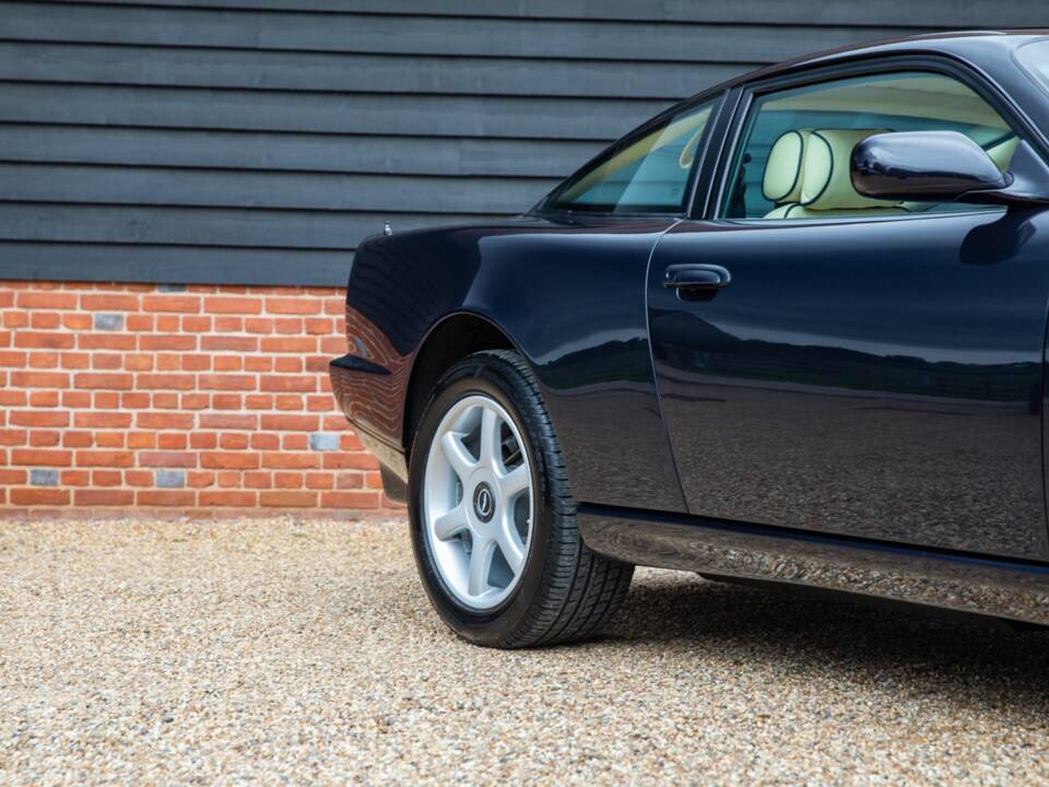Imagen 21/50 de Aston Martin V8 Coupé (1998)