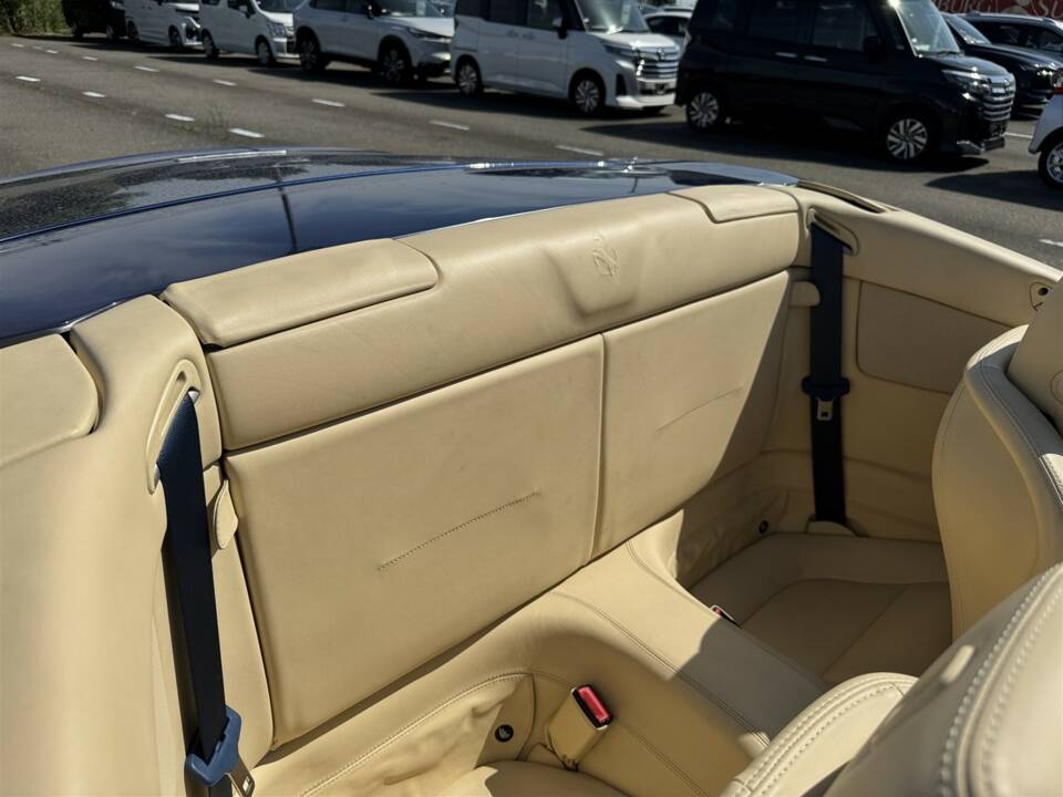 Image 36/51 of Ferrari California (2009)