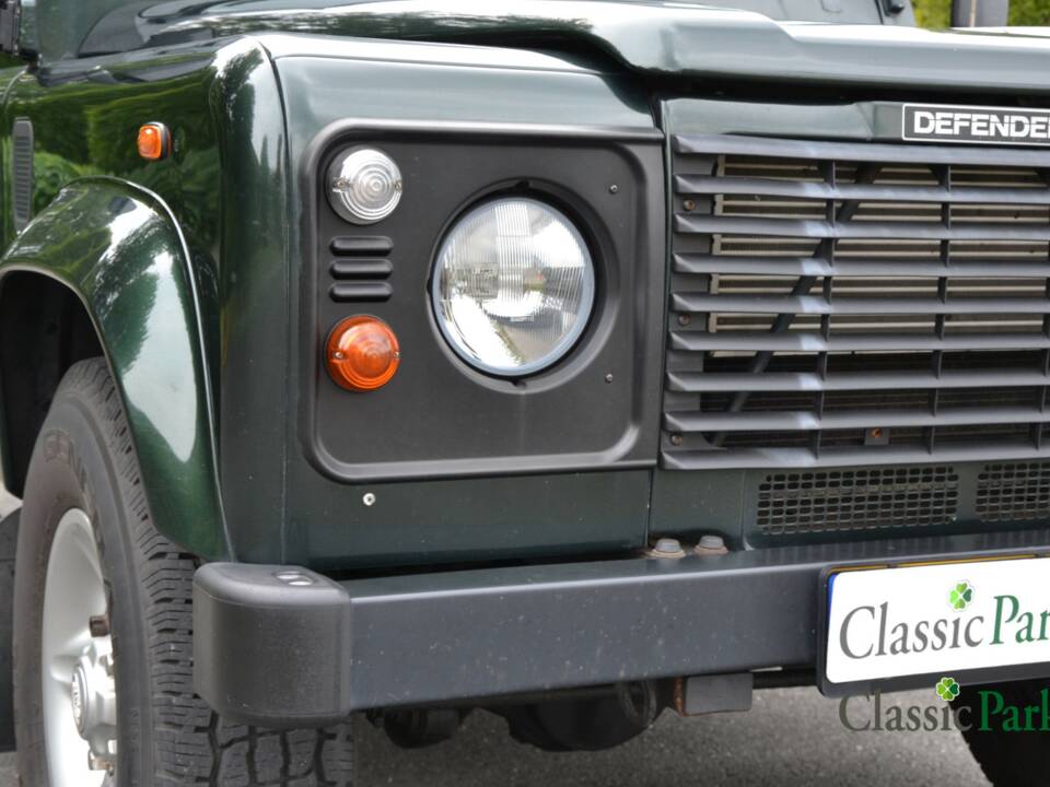 Afbeelding 44/50 van Land Rover Defender 110 Td5 (2000)