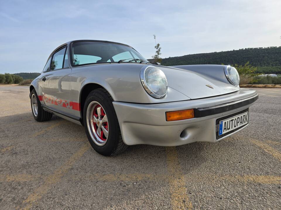 Image 25/88 of Porsche 911 Carrera 2.7 (US) (1974)
