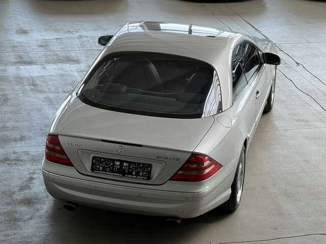 Image 8/15 of Mercedes-Benz CL 55 AMG (2004)