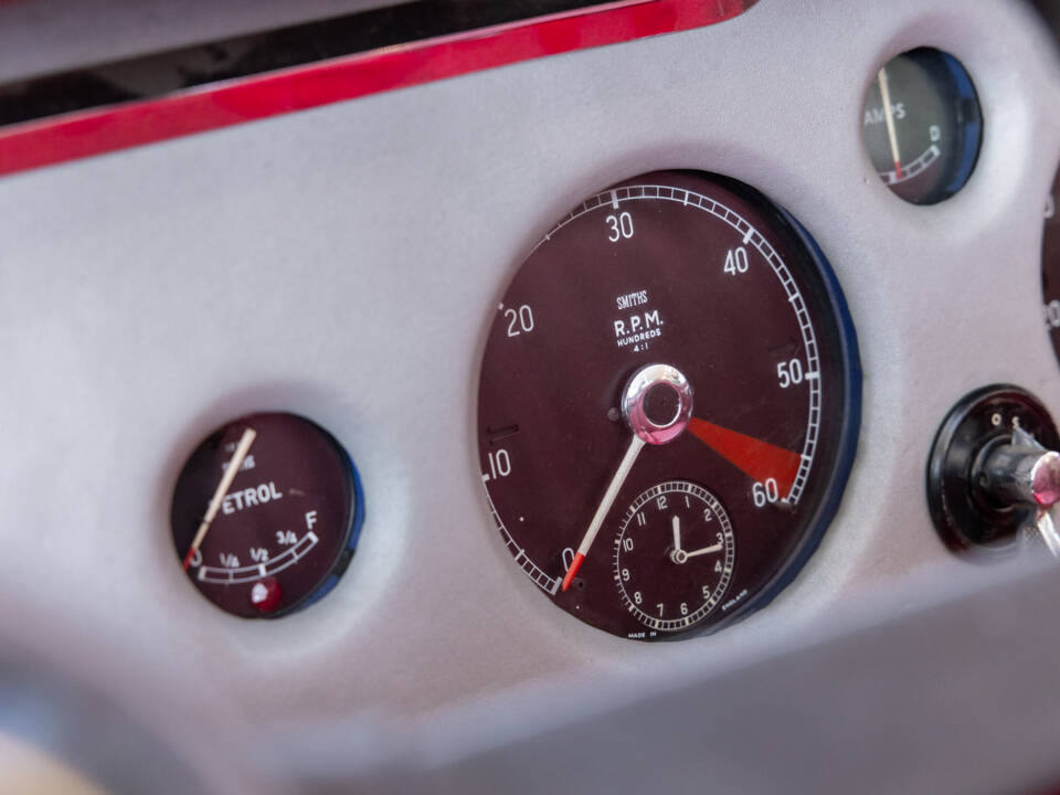 Imagen 10/30 de Jaguar XK 150 3.4 S OTS (1958)