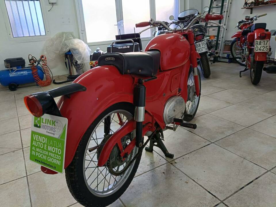 Immagine 4/22 di Moto Guzzi Zigolo 110 (1961)