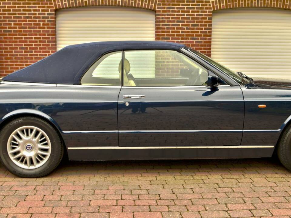 Afbeelding 13/50 van Bentley Azure (2000)