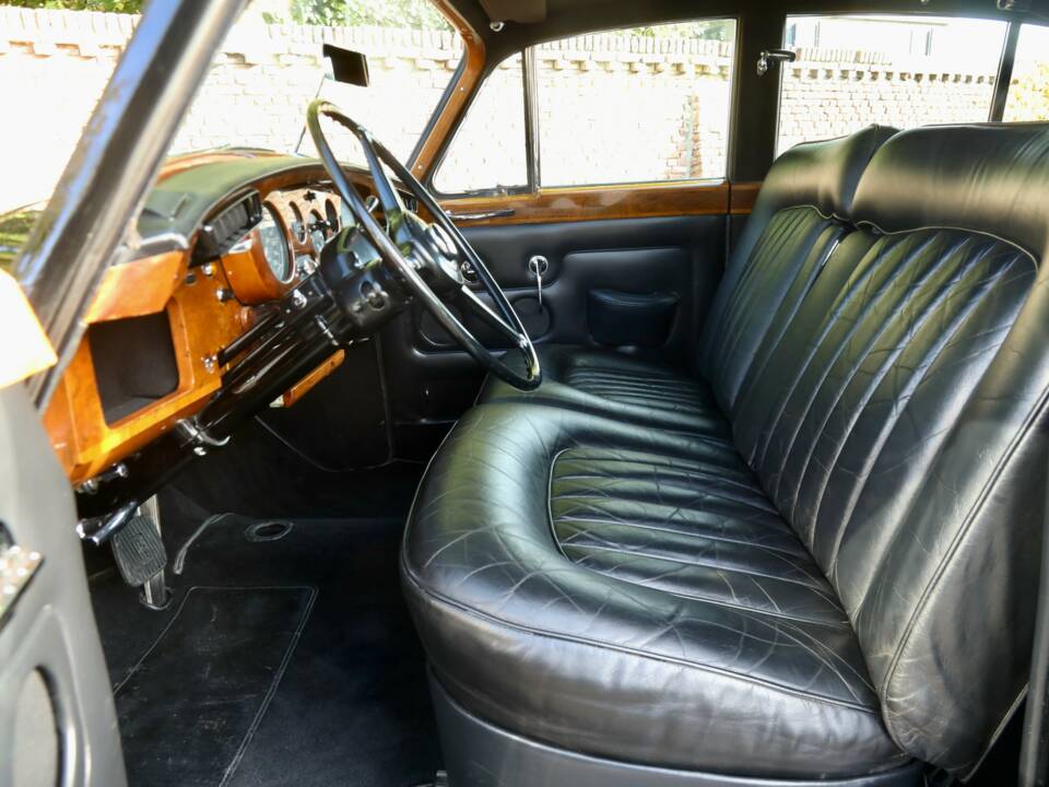 Image 45/50 de Rolls-Royce Silver Cloud III (1965)