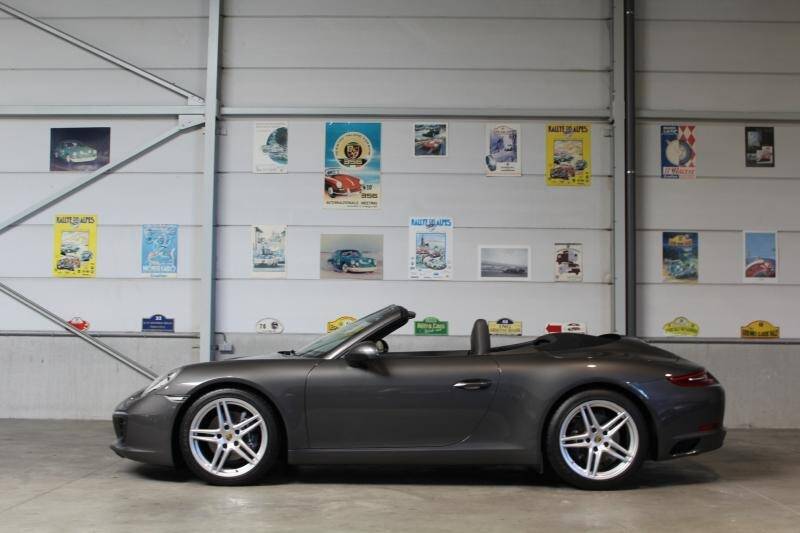 Image 6/13 of Porsche 911 Carrera (2016)