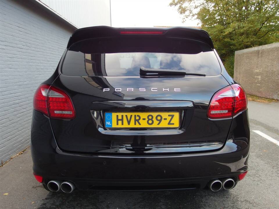 Imagen 6/97 de Porsche Cayenne Turbo (2011)