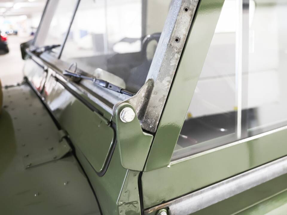 Bild 82/96 von Land Rover 88 (1961)