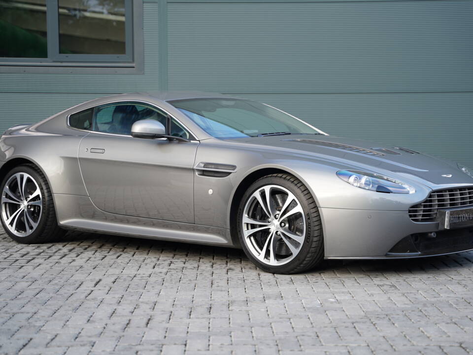 Imagen 1/50 de Aston Martin V12 Vantage (2012)