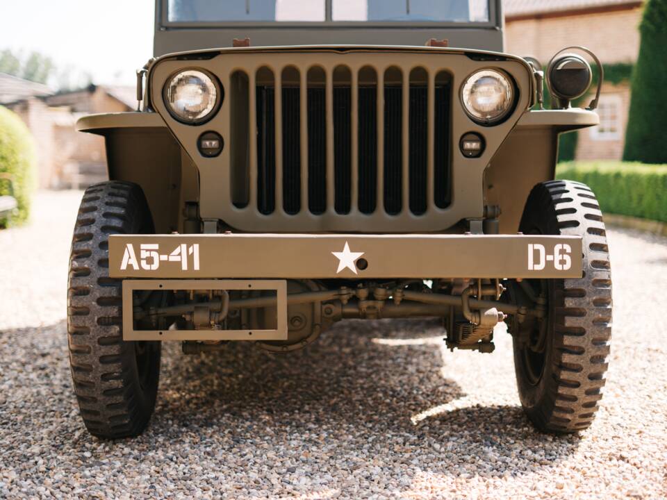 Bild 12/29 von Willys Jeep M38 A1 (1944)