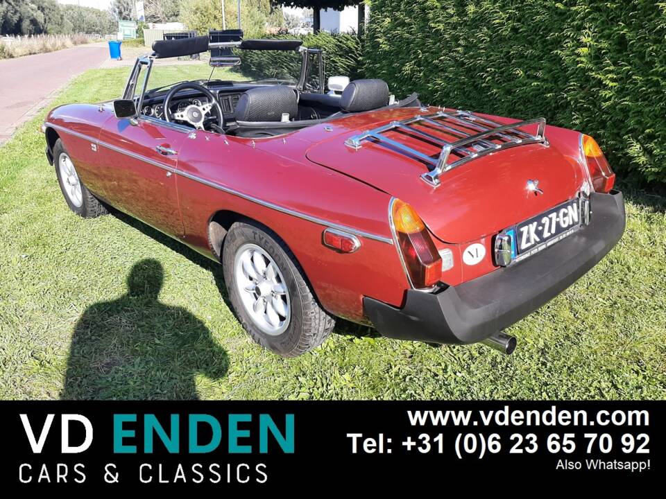 Image 11/25 of MG MGB (1980)