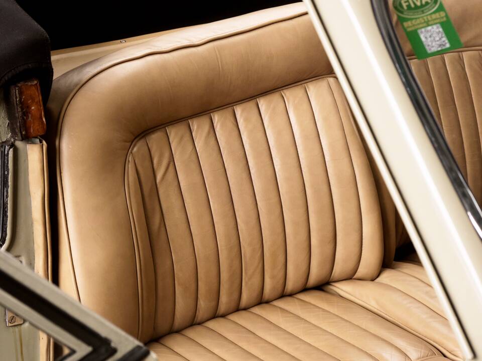 Image 41/50 de Jaguar XK 120 DHC (1953)
