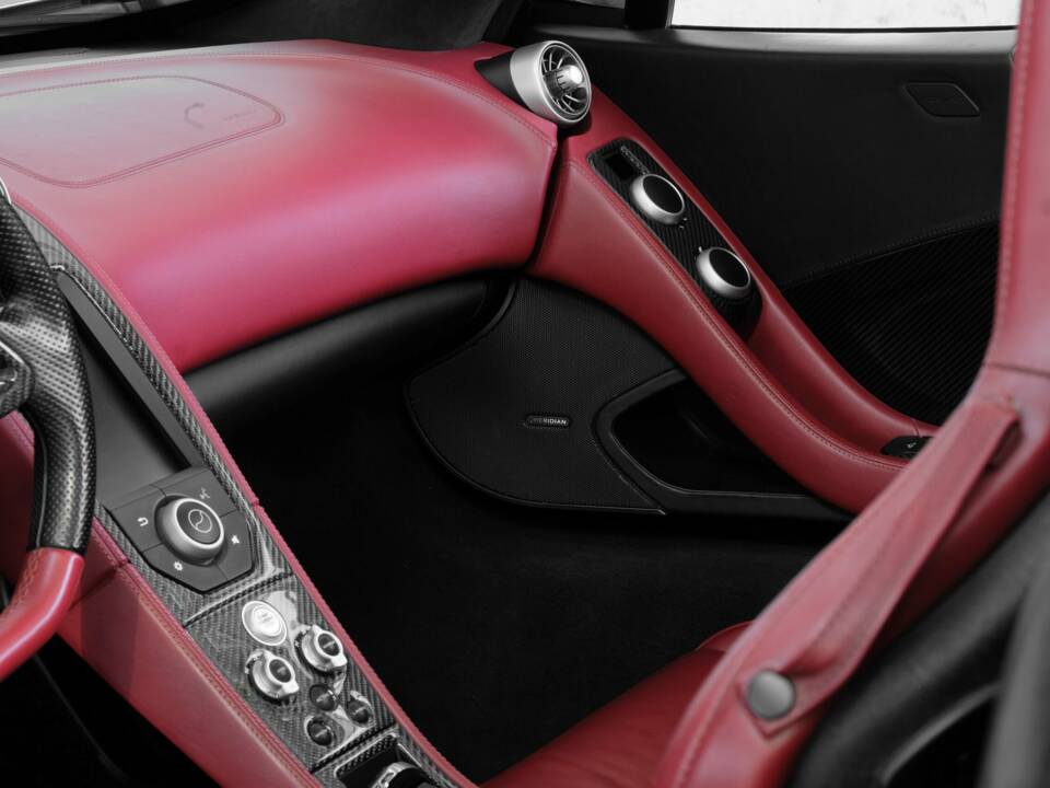 Bild 22/50 von McLaren 650S Spider (2016)