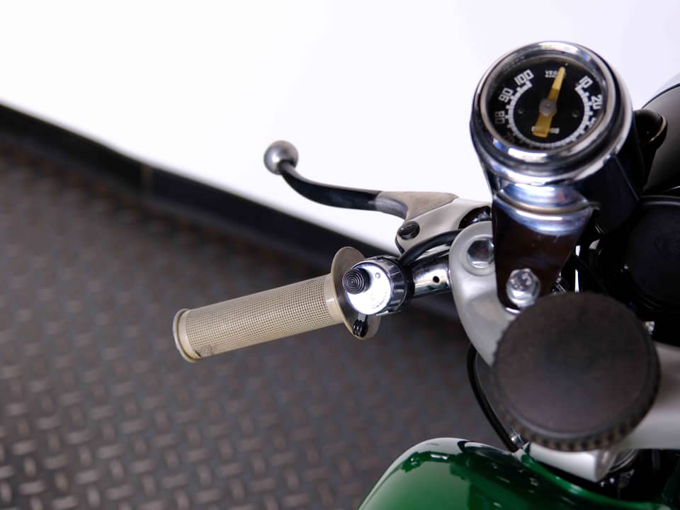 Image 48/57 of Benelli 125 Sport Special (1971)