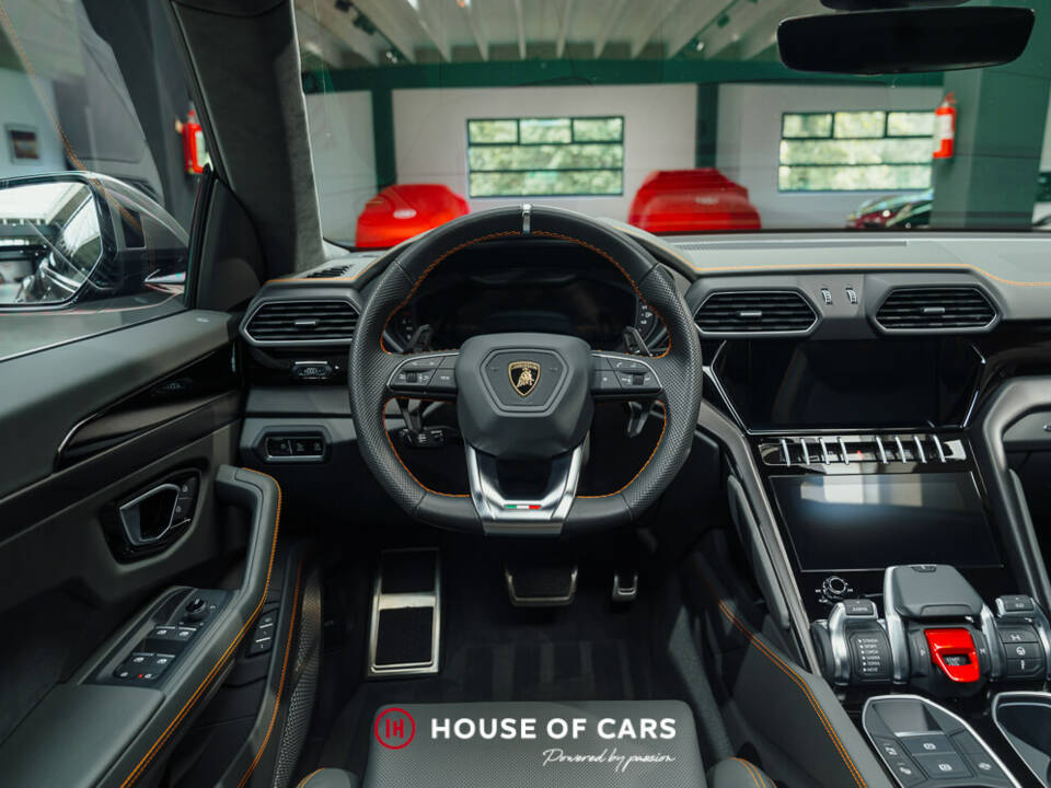 Bild 16/25 von Lamborghini Urus (2022)