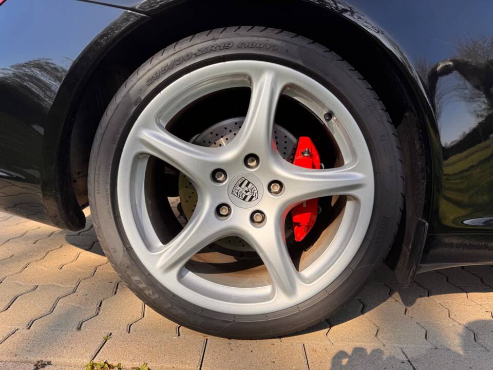 Bild 55/66 von Porsche 911 Carrera S (2006)