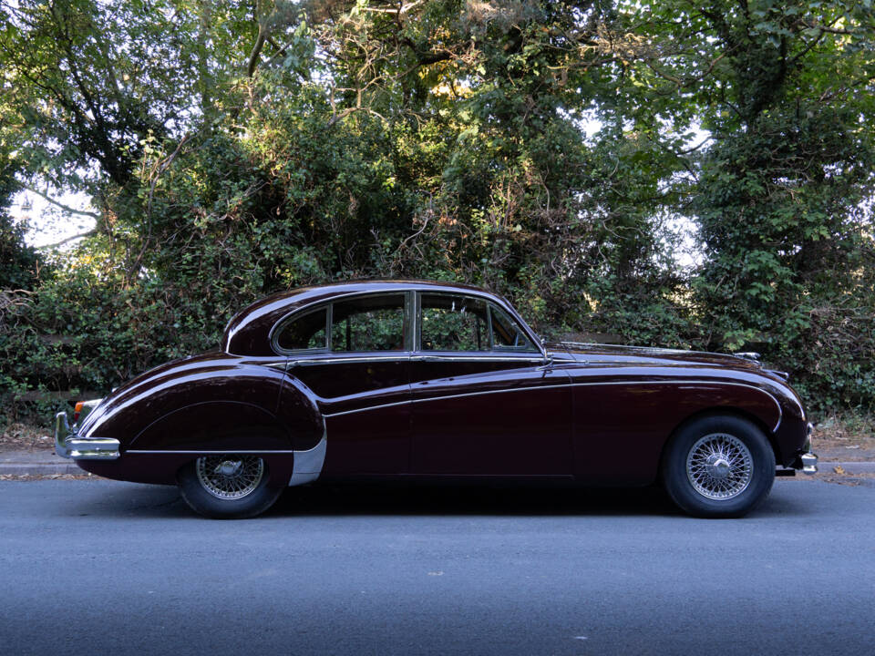 Image 7/20 of Jaguar Mk II 3.8 (1959)