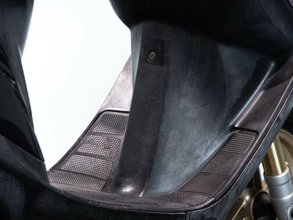 Image 35/50 of Honda DIO ZX (1993)