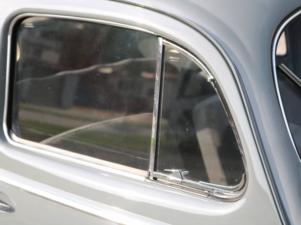 Imagen 36/50 de Volkswagen Beetle 1200 Standard &quot;Oval&quot; (1954)