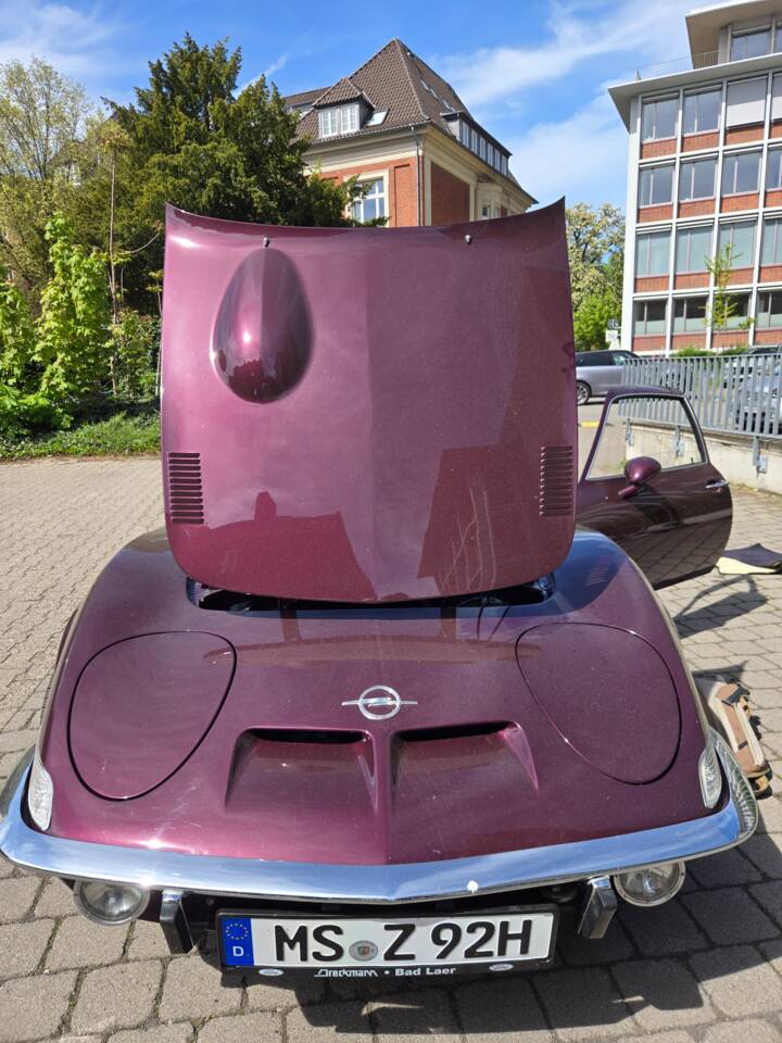 Image 81/92 of Opel GT 1900 (1973)