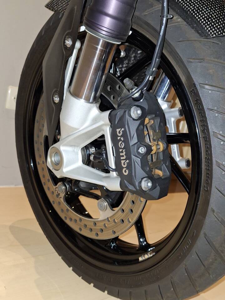 Image 28/56 of BMW K 75 RT (1993)