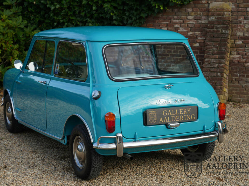 Image 37/50 of Austin Seven (1964)