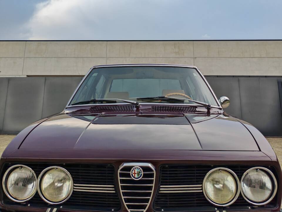 Image 24/48 of Alfa Romeo Alfetta 1.8 (1972)