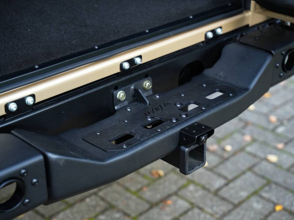 Bild 55/58 von Land Rover Defender 110 (2013)
