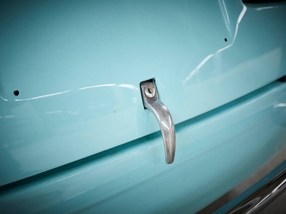 Image 19/48 of FIAT 600 Ghia "Jolly" (1963)