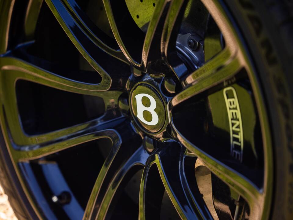 Image 26/46 of Bentley Continental Supersports (2010)