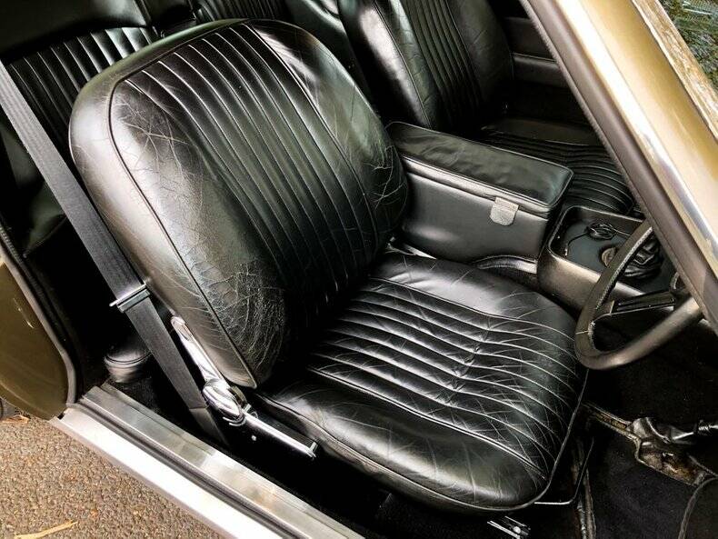 Immagine 12/42 di Aston Martin Vantage (1973)