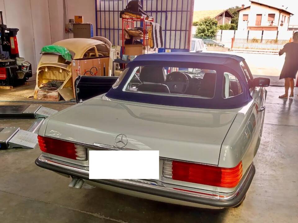 Bild 10/12 von Mercedes-Benz 380 SL (1981)