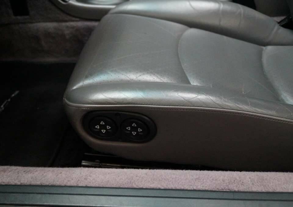 Image 13/50 de Porsche 911 Carrera (1995)