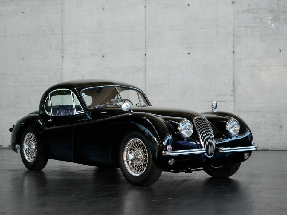 Image 21/48 of Jaguar XK 120 FHC (1954)