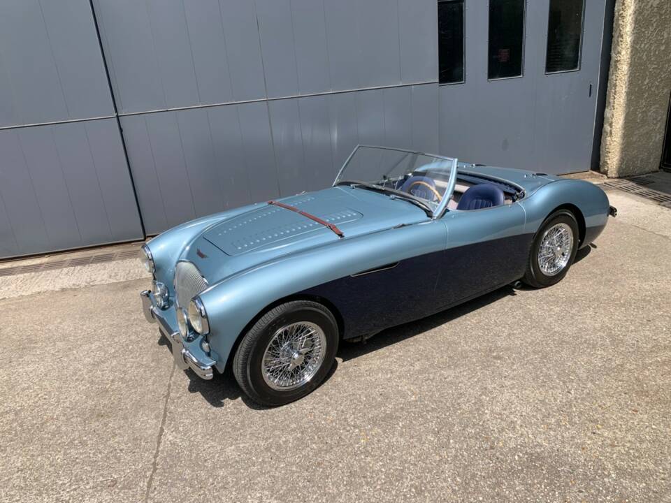 Image 8/14 of Austin-Healey 100&#x2F;4 (BN1) (1954)