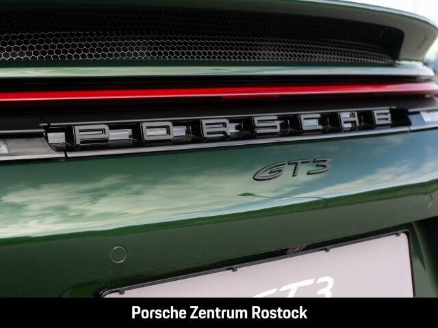 Bild 2/34 von Porsche 911 GT3 (1900)