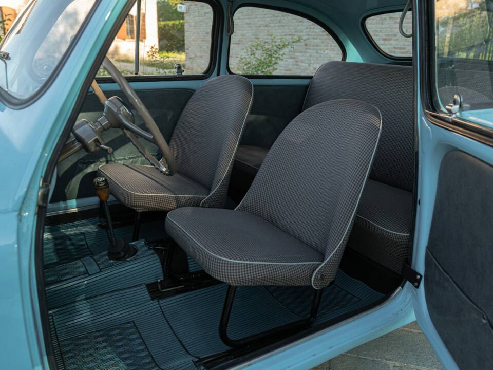 Image 26/49 of FIAT 600 (1957)