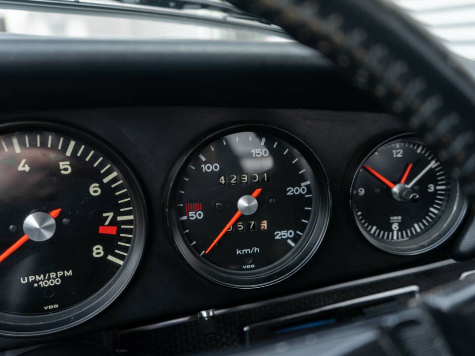 Image 17/28 of Porsche 911 2.0 S (1969)