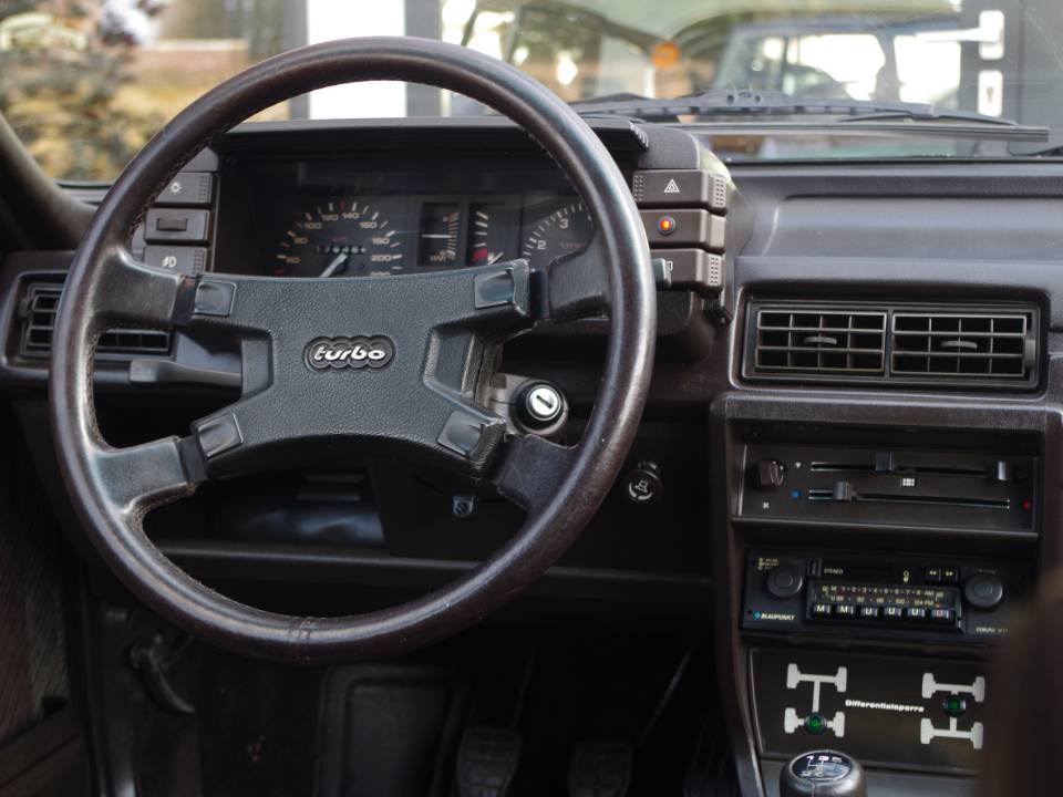 Immagine 17/50 di Audi quattro (1980)