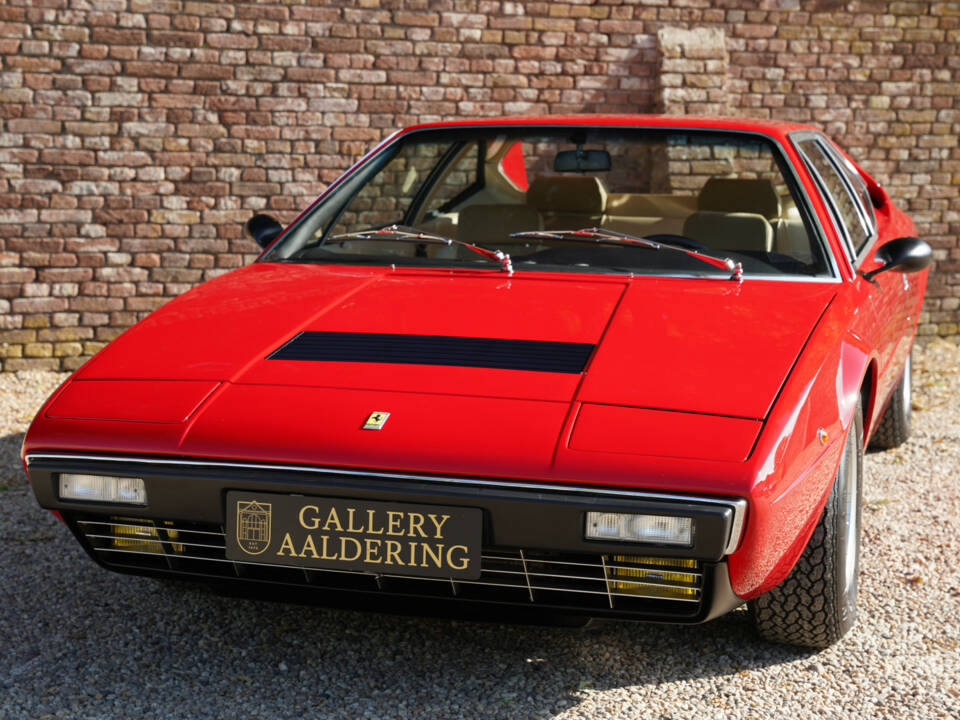 Image 40/50 of Ferrari Dino 308 GT4 (1976)