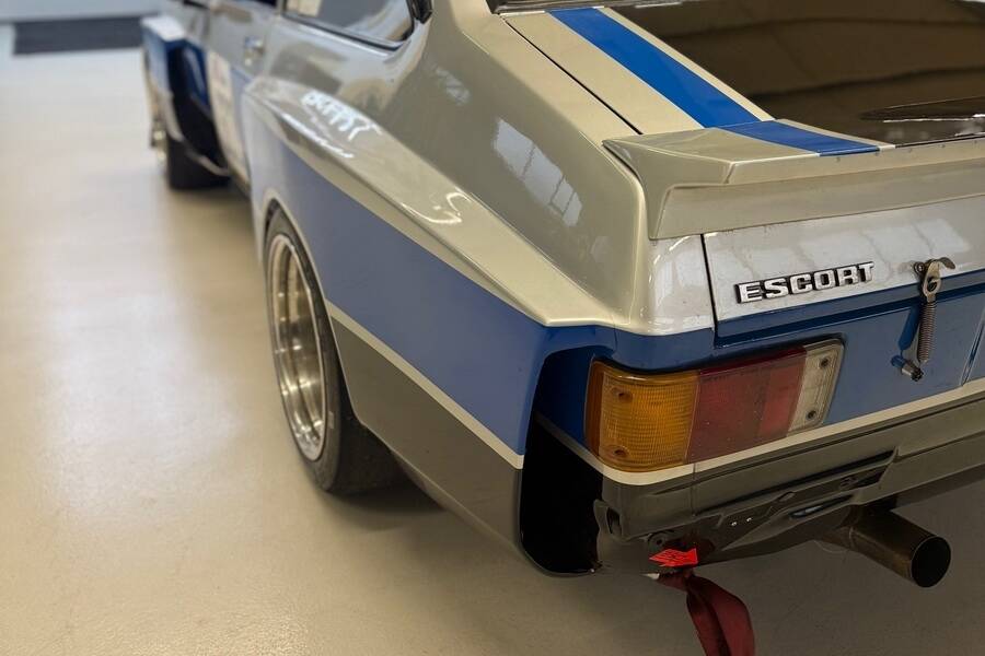 Bild 16/35 von Ford Escort RS 1800 (1975)