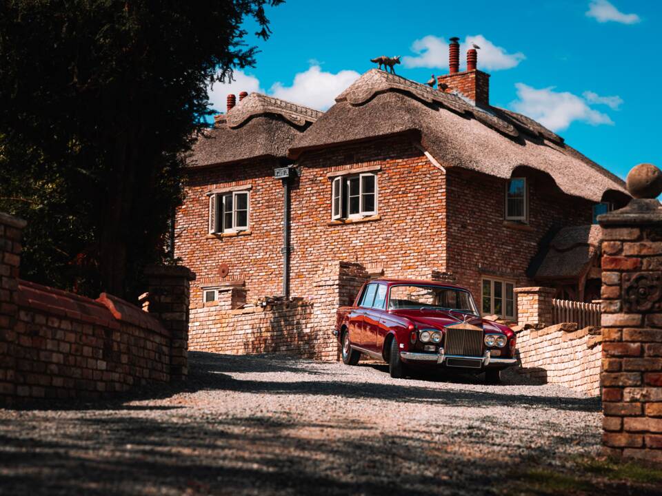 Immagine 6/50 di Rolls-Royce Silver Shadow I (1970)