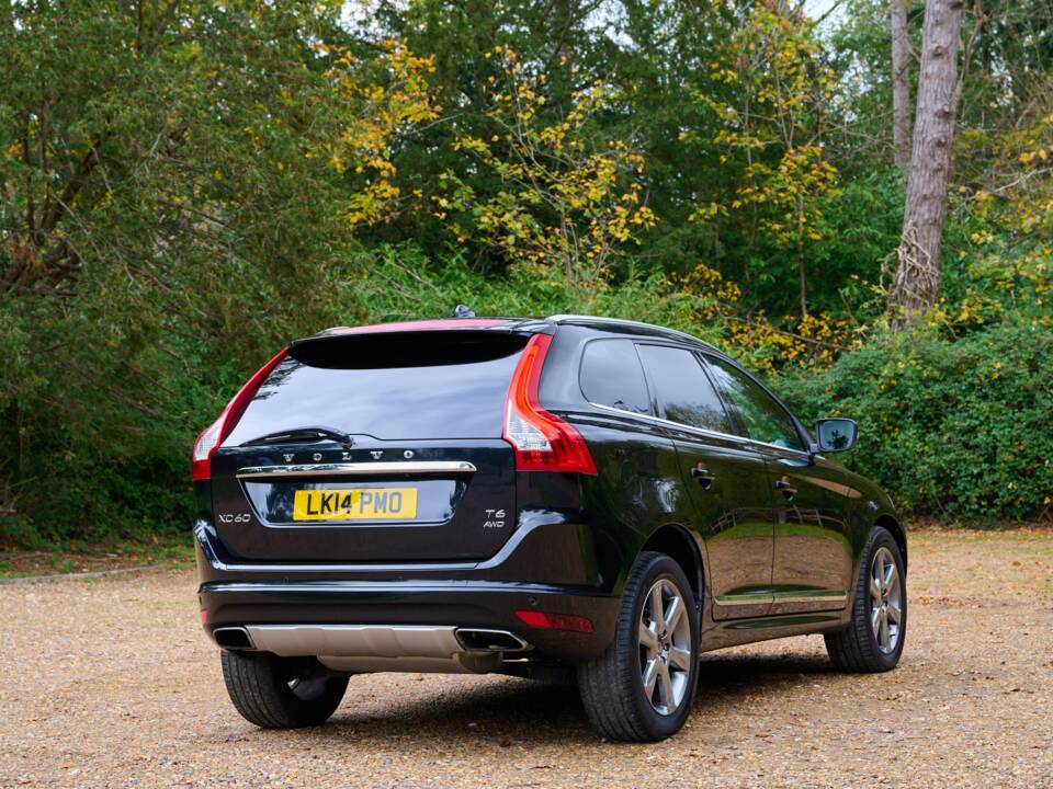 Bild 26/50 von Volvo XC60 T6 (2014)
