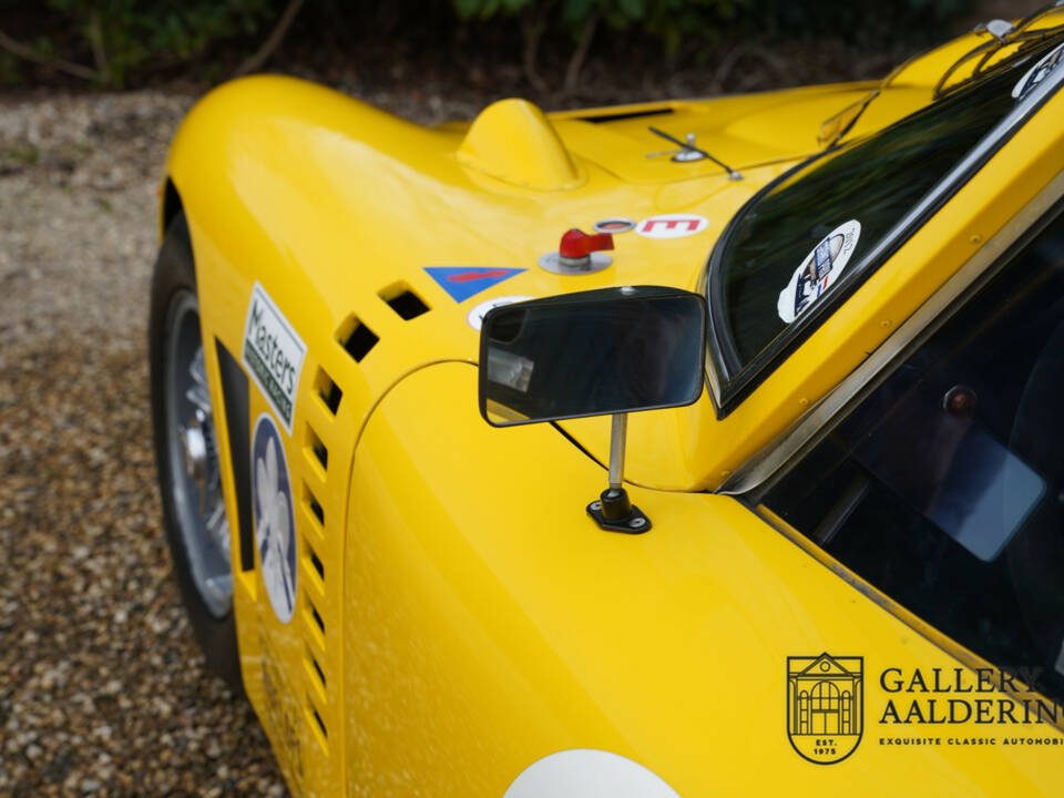Afbeelding 14/50 van Bizzarrini GT Strada 5300 (1965)
