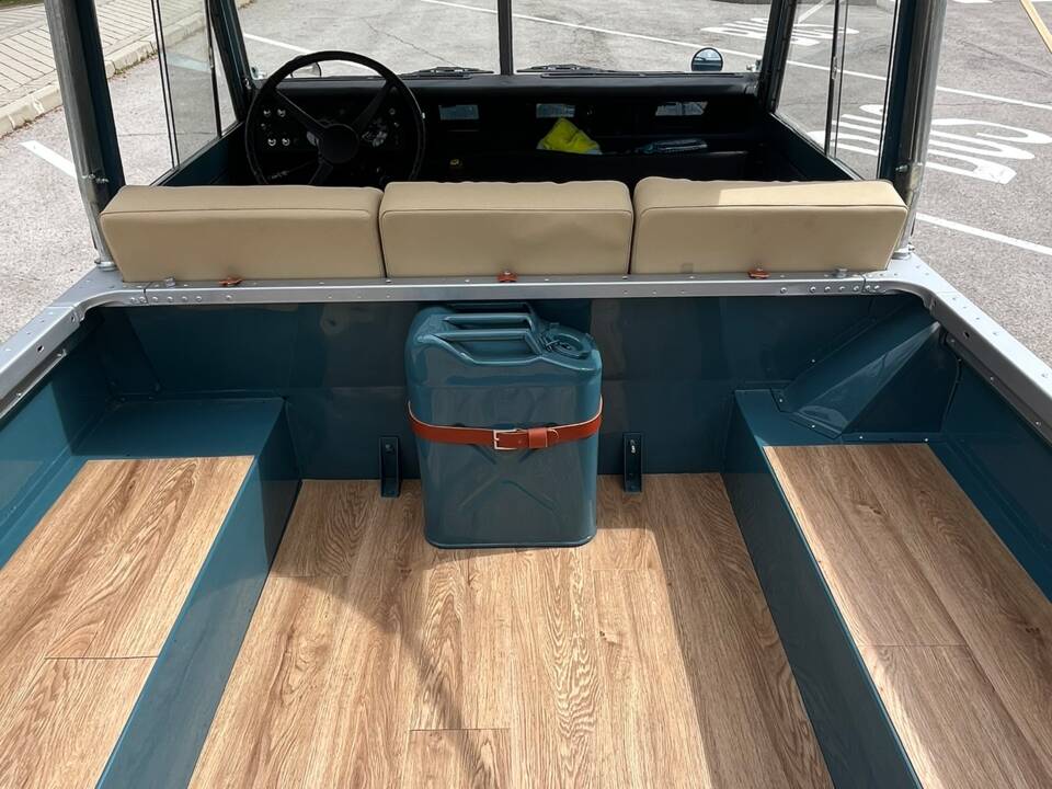 Bild 50/51 von Land Rover 88 (1976)