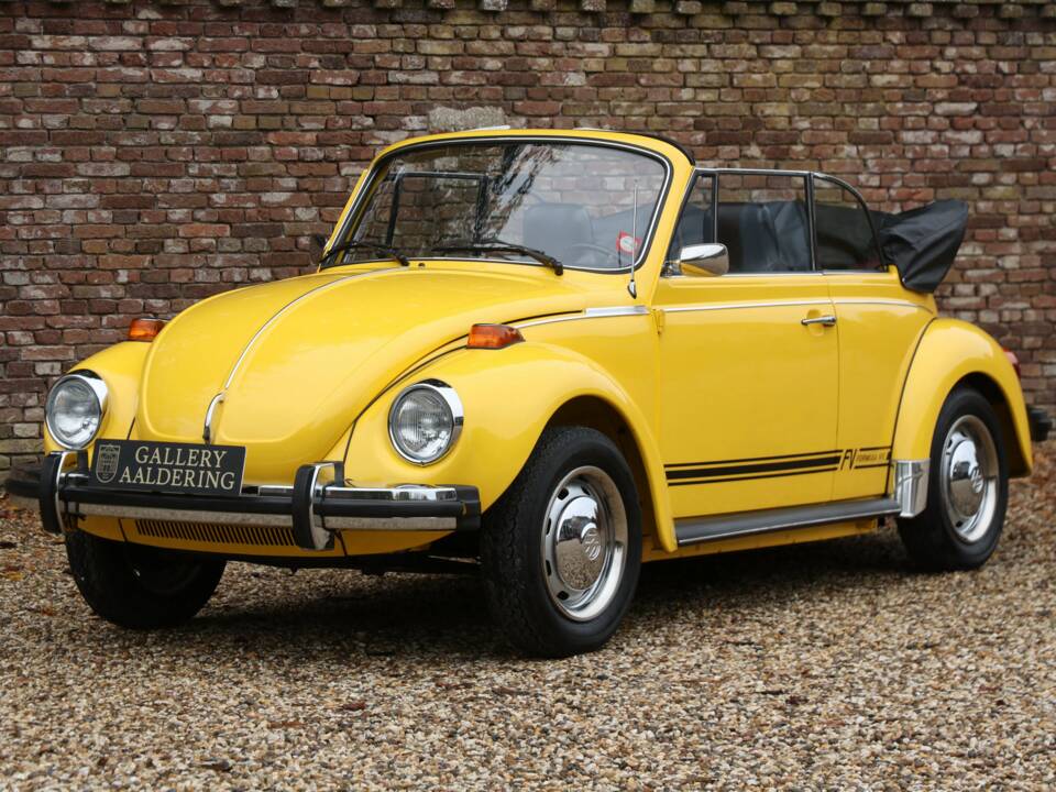 Image 29/50 de Volkswagen Beetle 1303 (1975)